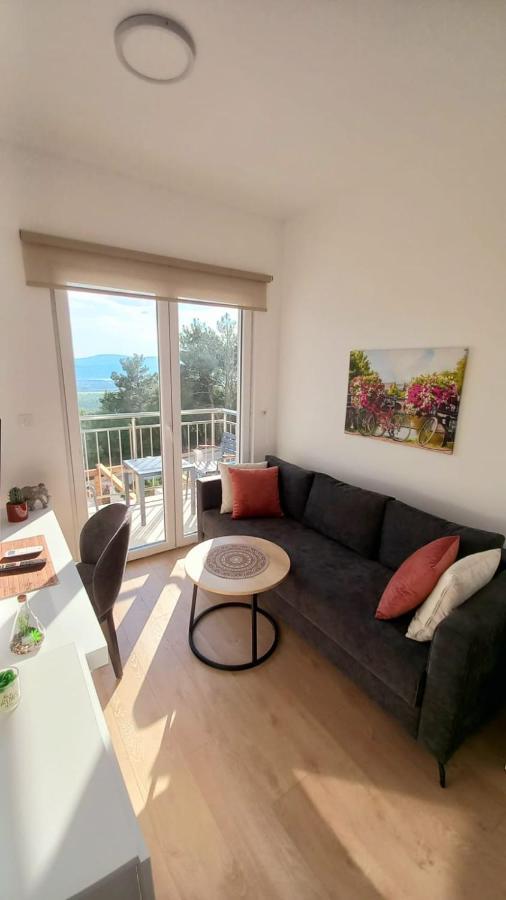 Cozy Apartments With Pool And Splendid Seaview Kavač エクステリア 写真